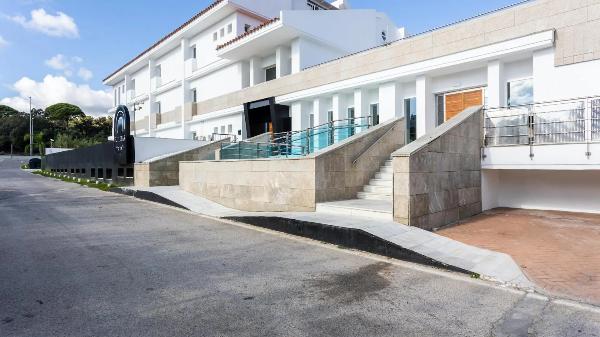 Hotel El Tujjar Los Barrios