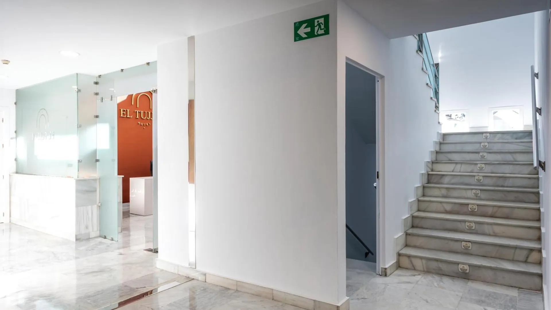 Hotel El Tujjar Los Barrios