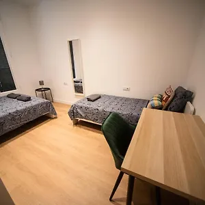 Hostal By Universitat Barcelona